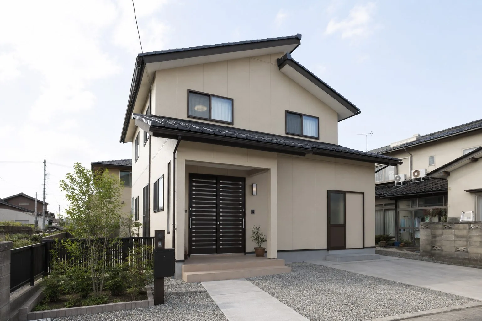 外壁の塗り替えで住まいをイメージチェンジ（Before）
